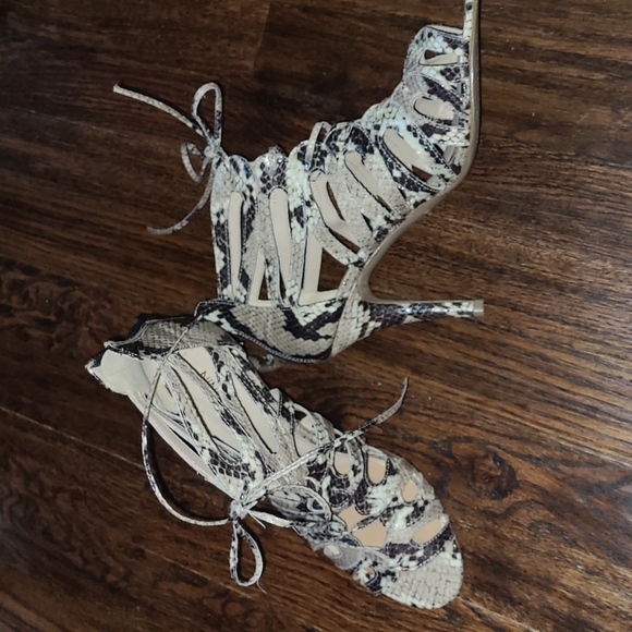 🤎Nine West Ambroseo Lace Up Sandals🤎Size 8.5 - Picture 4 of 12